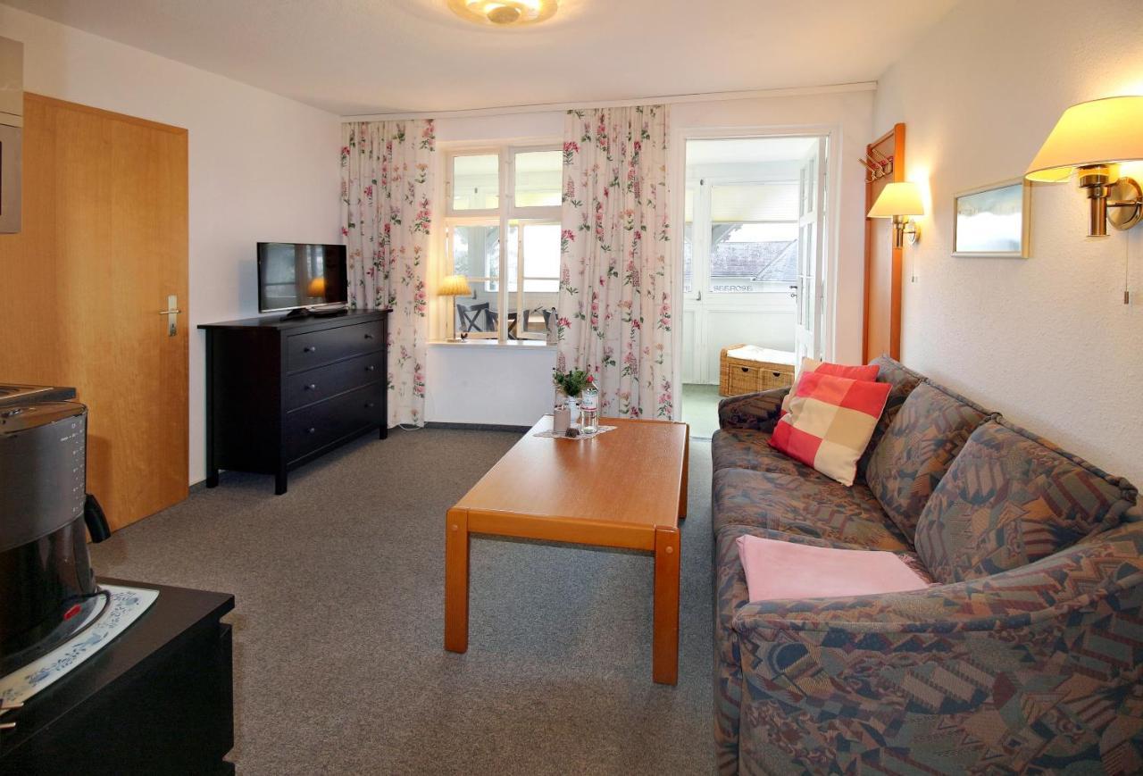 Villa Ostseelilie - Appartements Mit Balkon Und Meerblick Sassnitz Habitación foto