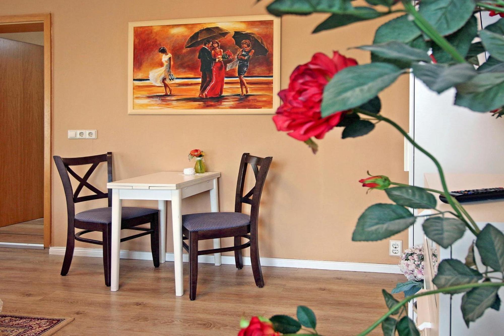 Villa Ostseelilie - Appartements Mit Balkon Und Meerblick Sassnitz Habitación foto