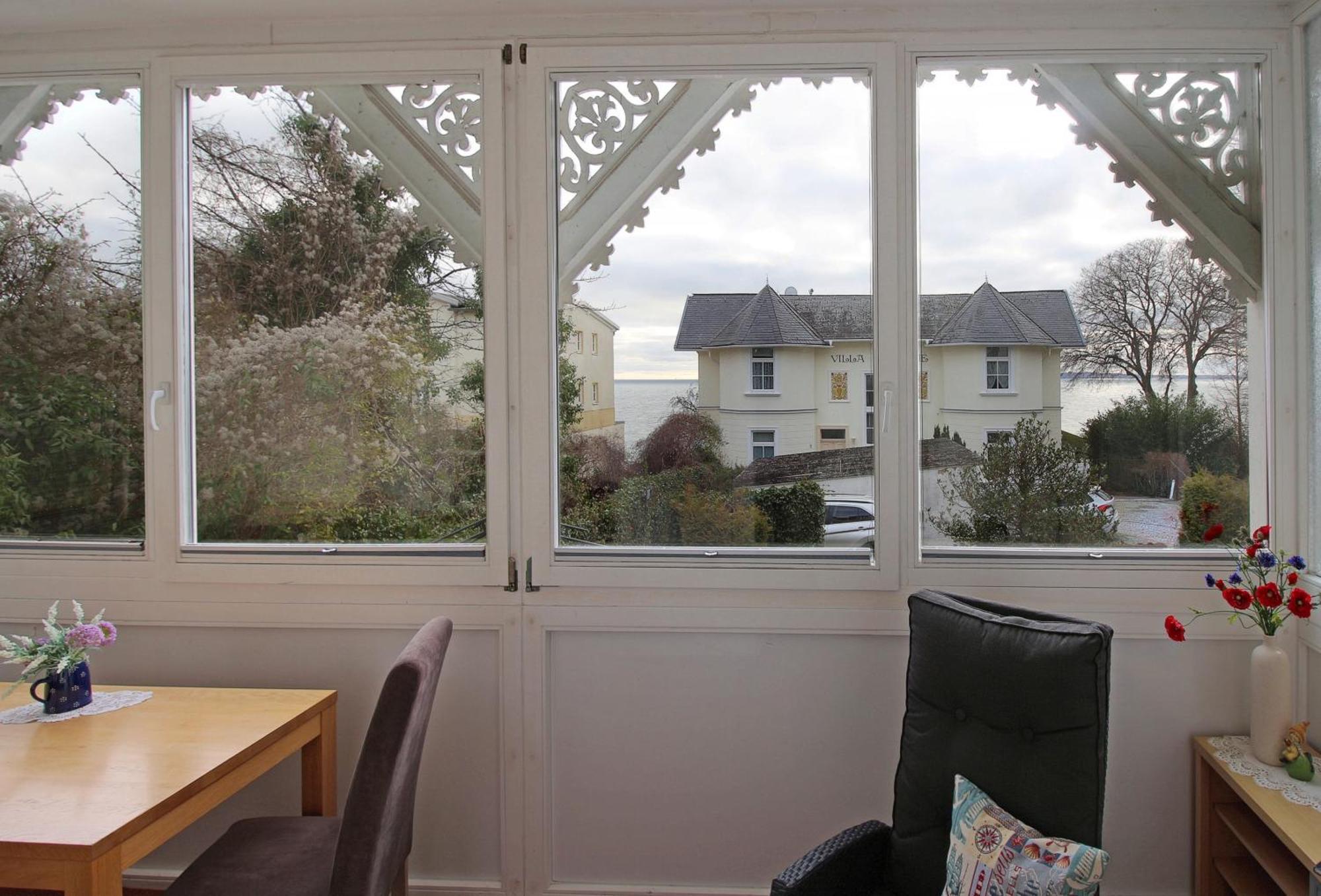 Villa Ostseelilie - Appartements Mit Balkon Und Meerblick Sassnitz Habitación foto