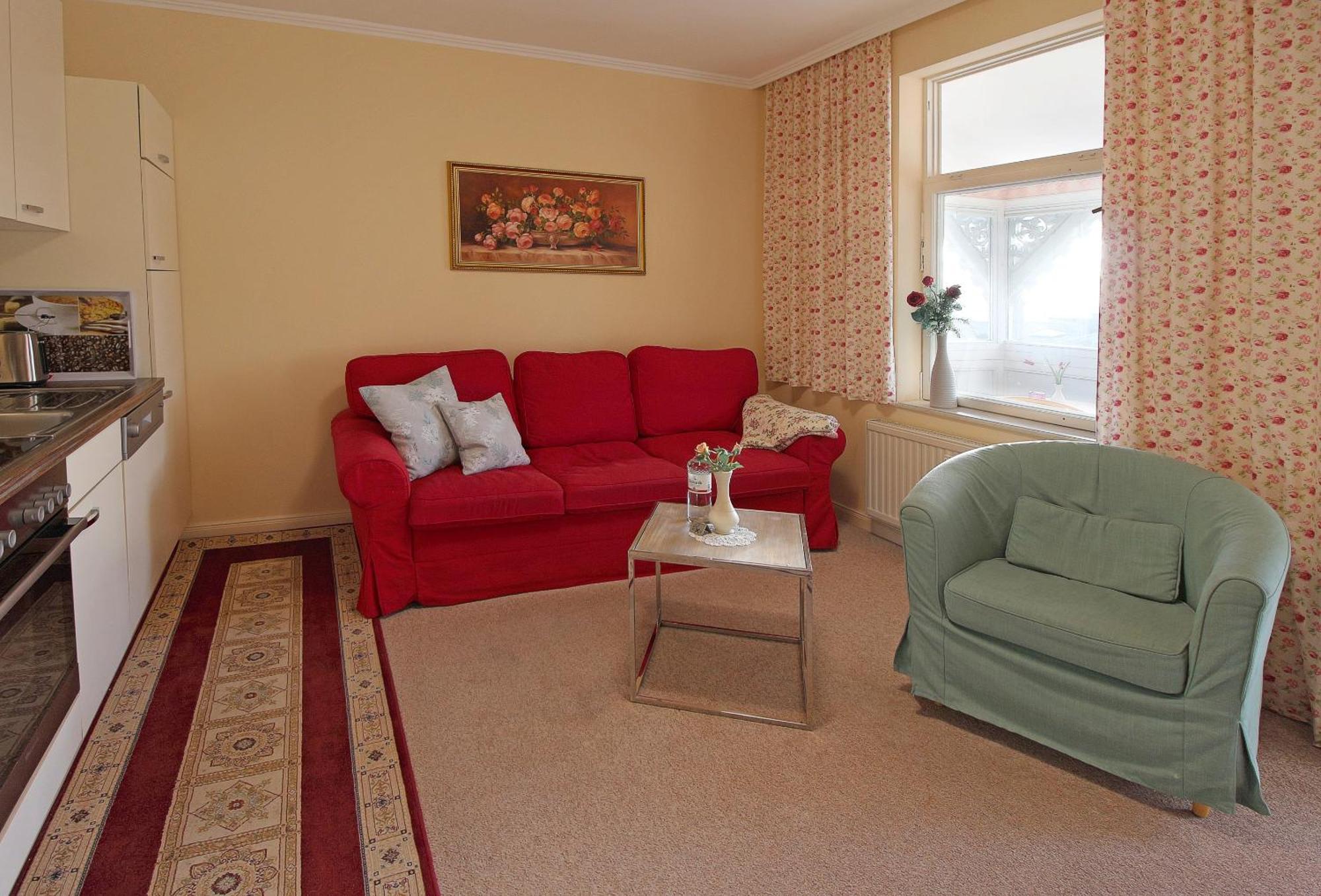 Villa Ostseelilie - Appartements Mit Balkon Und Meerblick Sassnitz Habitación foto