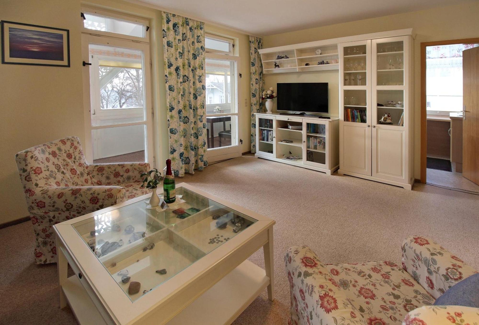 Villa Ostseelilie - Appartements Mit Balkon Und Meerblick Sassnitz Habitación foto