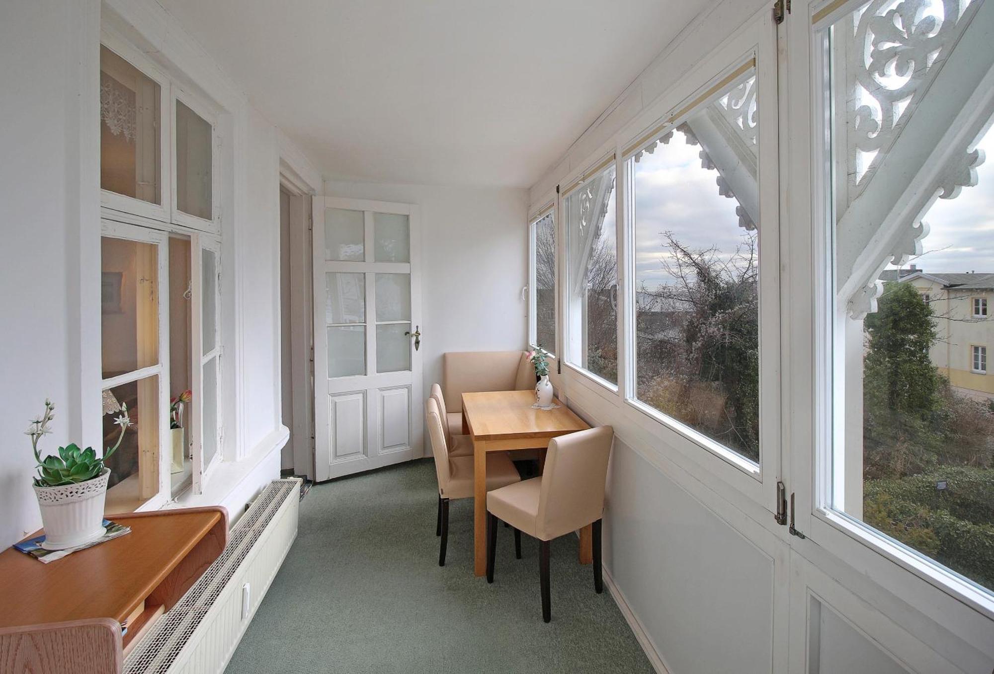 Villa Ostseelilie - Appartements Mit Balkon Und Meerblick Sassnitz Habitación foto
