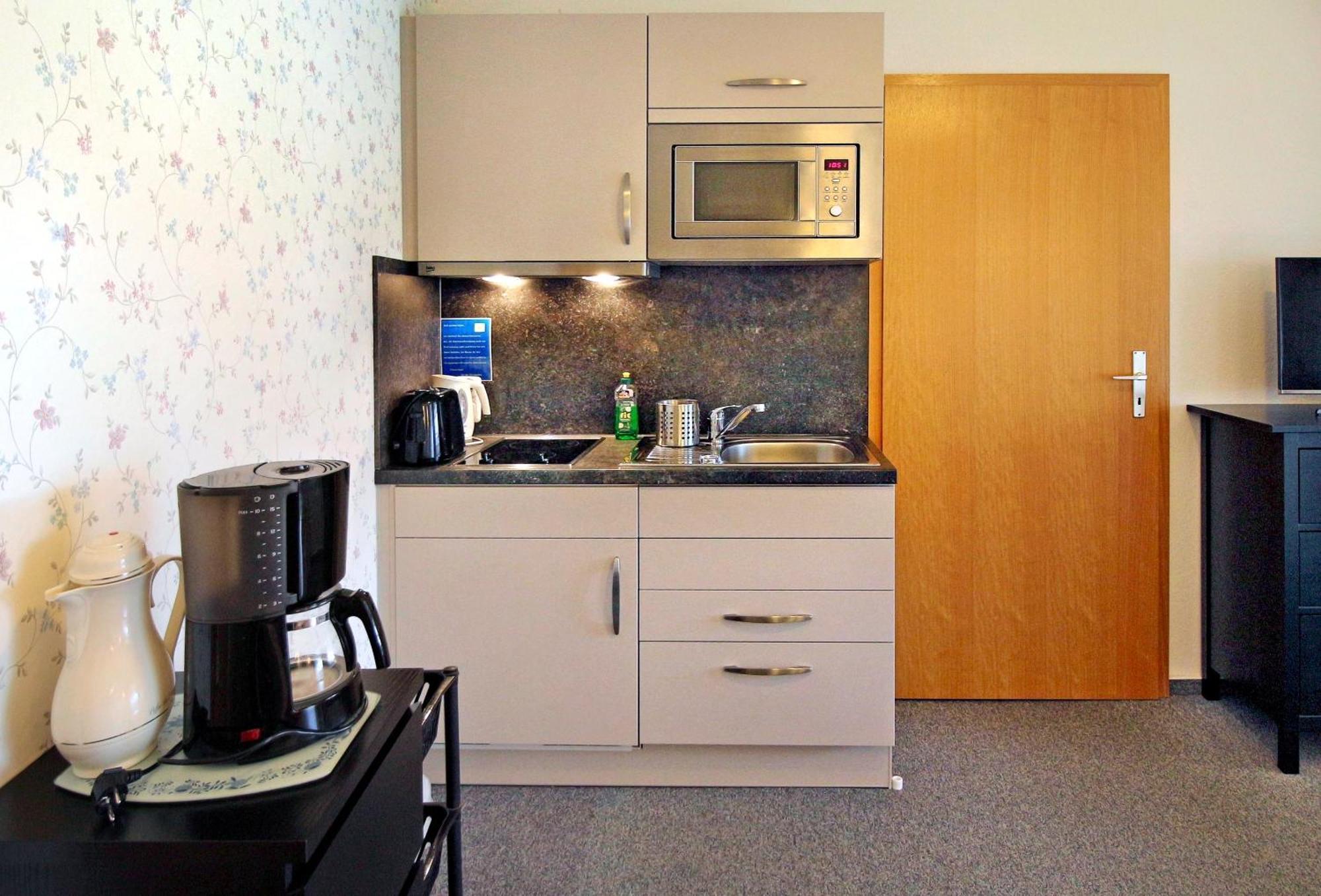 Villa Ostseelilie - Appartements Mit Balkon Und Meerblick Sassnitz Habitación foto
